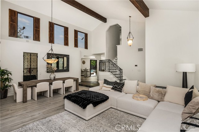 Detail Gallery Image 13 of 63 For 2281 Orchard Dr, Newport Beach,  CA 92660 - 3 Beds | 3 Baths