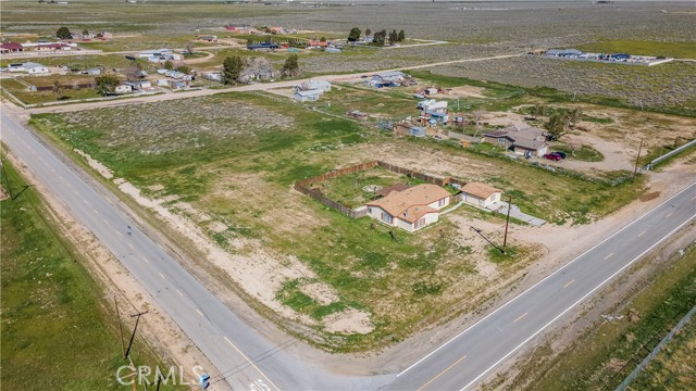 Detail Gallery Image 5 of 38 For 7843 W Avenue F, Lancaster,  CA 93536 - 3 Beds | 2 Baths