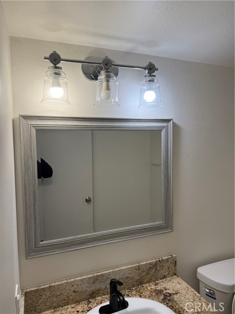 Detail Gallery Image 7 of 9 For 8624 Imperial Hwy #101,  Downey,  CA 90242 - 2 Beds | 1/1 Baths