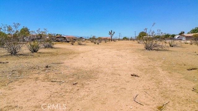 0 KIOWA Road, Apple Valley CA: https://media.crmls.org/medias/64cd1faa-9565-4fb3-bc9f-931ceb5049bc.jpg