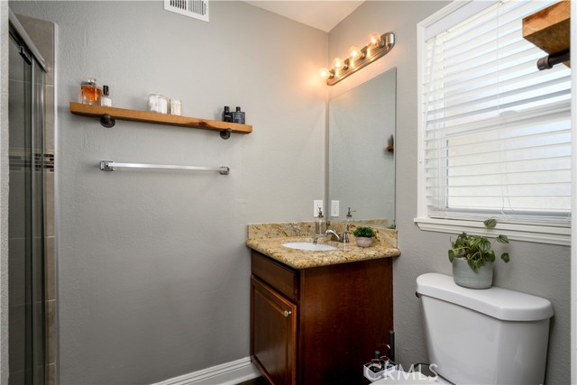 Detail Gallery Image 15 of 22 For 2325 Mountain Ave, Pomona,  CA 91767 - 4 Beds | 2 Baths