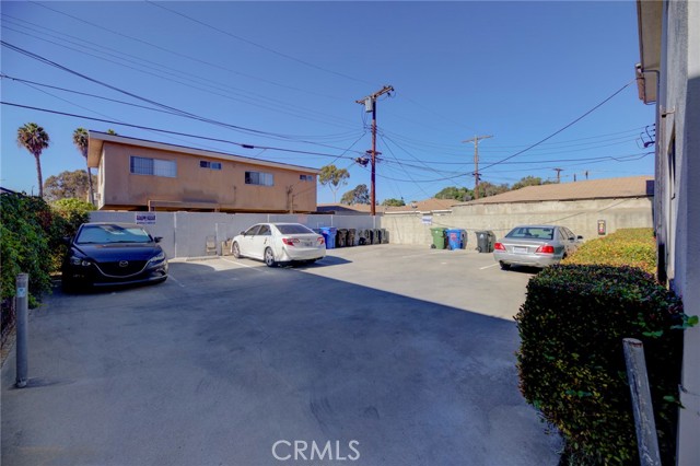 Detail Gallery Image 14 of 21 For 2615 Chariton St, Los Angeles,  CA 90034 - – Beds | – Baths