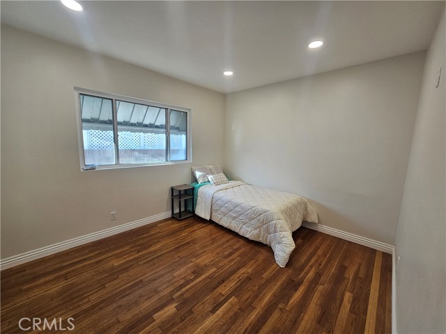 Detail Gallery Image 9 of 15 For 3439 Stevely Ave, Long Beach,  CA 90808 - 5 Beds | 2 Baths