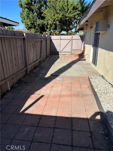 Detail Gallery Image 12 of 16 For 216 S Ridgeway St, Anaheim,  CA 92804 - – Beds | – Baths