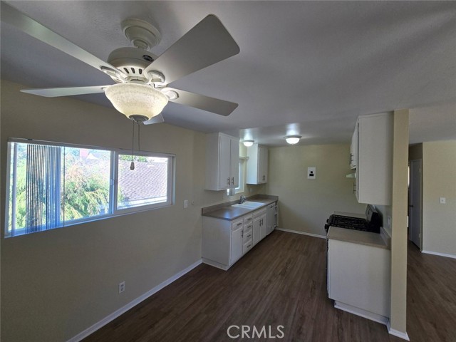 Detail Gallery Image 8 of 12 For 341 Unit C Woodland Pl #C,  Costa Mesa,  CA 92627 - 2 Beds | 1 Baths