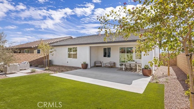 15438 Avenida De Cielo, Desert Hot Springs CA: https://media.crmls.org/medias/64cf6451-7a17-4451-ab17-10255b38eae6.jpg