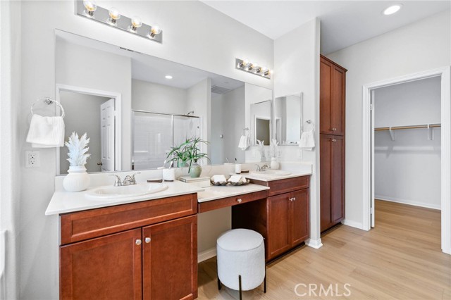 13016 Waterlily Way, Chino CA: https://media.crmls.org/medias/64cf7653-d8ab-48c5-b633-1bbc91453e37.jpg