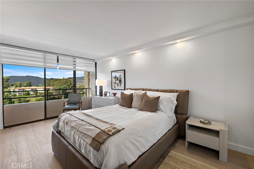 MLS #OC25235861 image #12