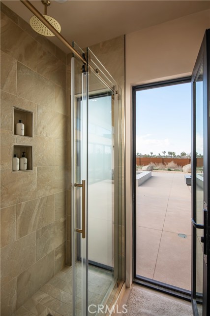 Detail Gallery Image 21 of 63 For 58849 Terra Vista Dr, Yucca Valley,  CA 92284 - 5 Beds | 4 Baths