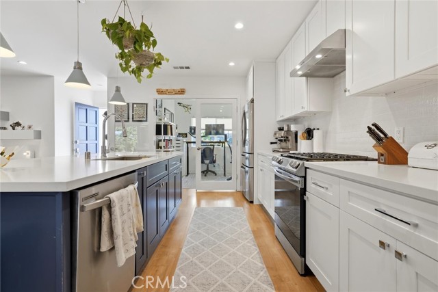 Detail Gallery Image 9 of 37 For 14924 Purche Ave, Gardena,  CA 90249 - 4 Beds | 3 Baths