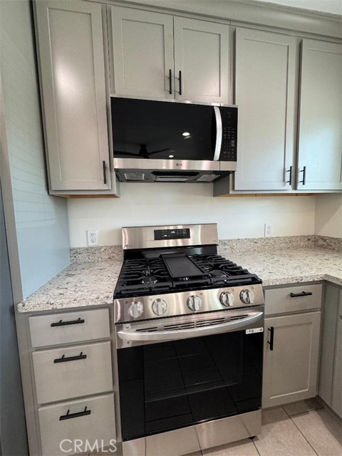7851 Vicky Avenue, West Hills CA: https://media.crmls.org/medias/64d28e75-1293-47fb-9828-99719642c663.jpg