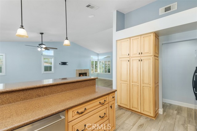 Detail Gallery Image 17 of 34 For 25382 Blackthorne Dr, Murrieta,  CA 92563 - 3 Beds | 2 Baths