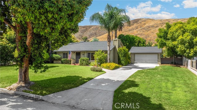 1210 W Marshall Boulevard, San Bernardino CA: https://media.crmls.org/medias/64d359f8-2c20-42c8-bca0-ab7e714d092f.jpg