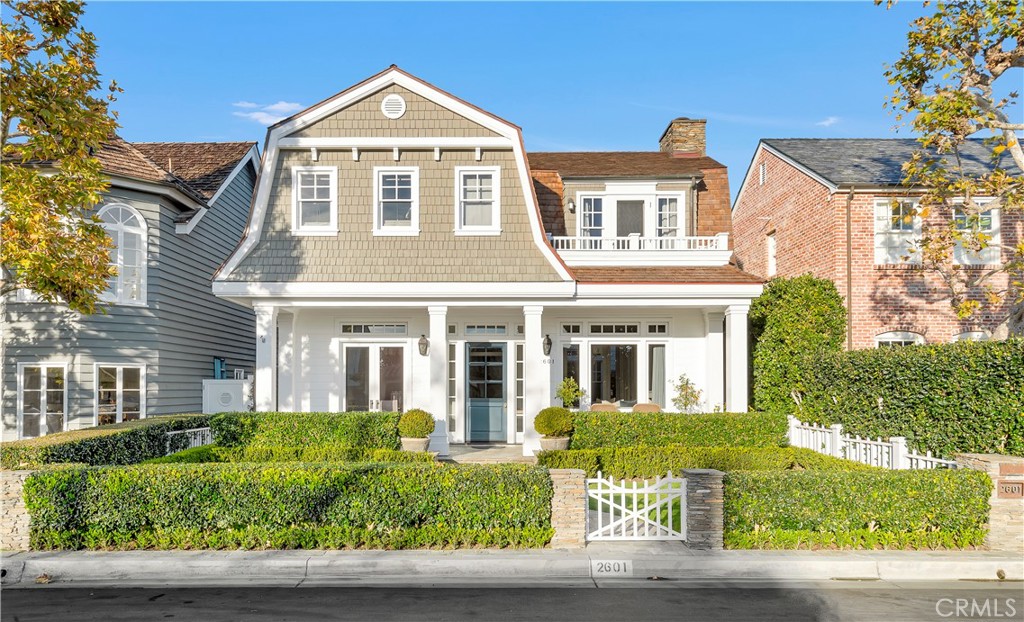 2601 Bayshore Drive