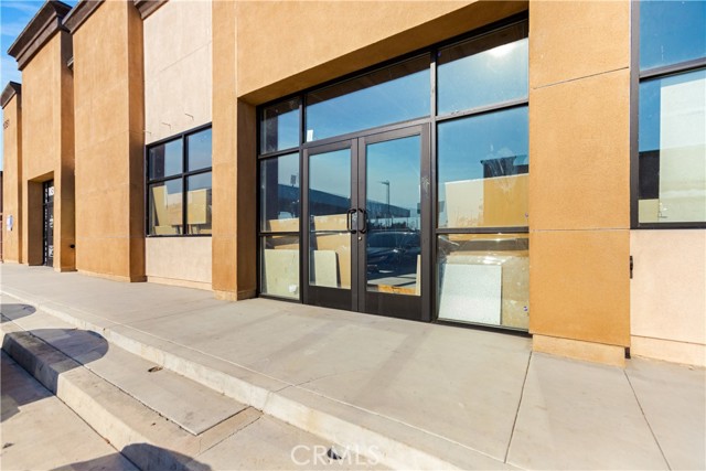 1081 W Highland Avenue, San Bernardino, California 92405, ,Commercial Lease,For Rent,1081 W Highland Avenue,CRCV24143467