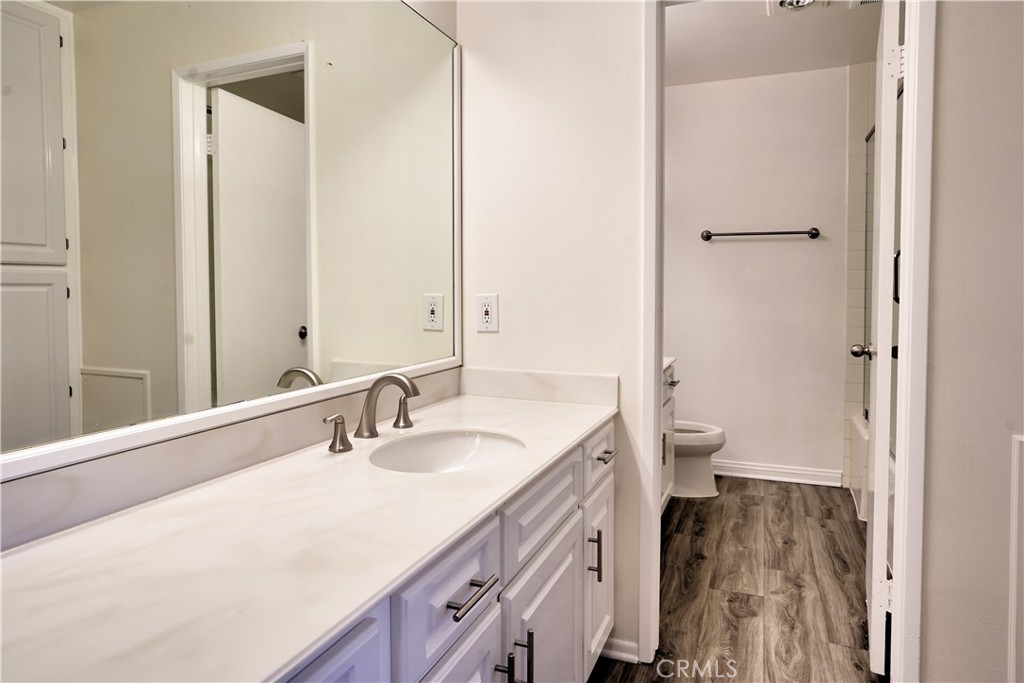 MLS #OC25238308 image #19