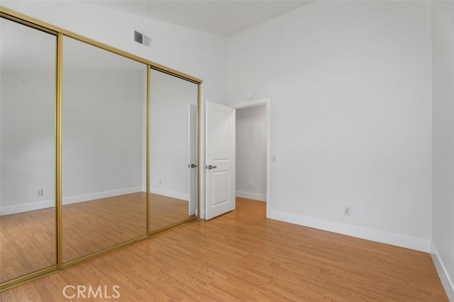 89 Alberti Aisle, Irvine CA: https://media.crmls.org/medias/64d51029-54e1-4c8d-9b7d-836fa0060533.jpg