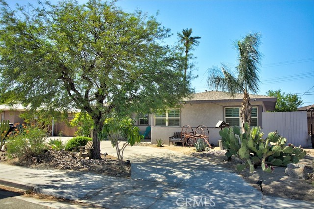 Detail Gallery Image 3 of 43 For 82245 Sierra Ave, Indio,  CA 92201 - 3 Beds | 2 Baths