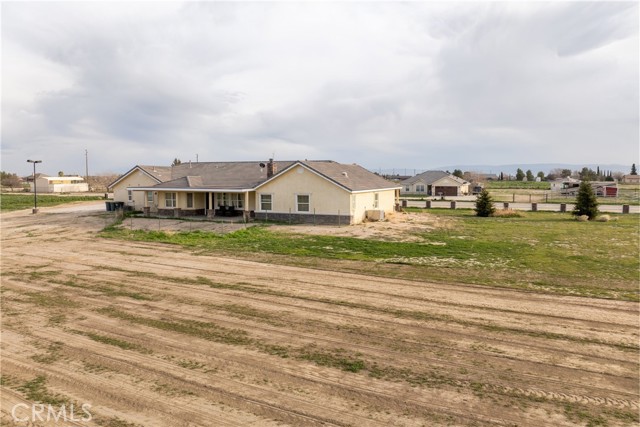 Detail Gallery Image 41 of 46 For 7095 Cypress, Rosamond,  CA 93560 - 4 Beds | 3 Baths