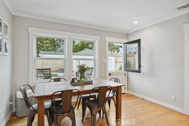 Detail Gallery Image 10 of 37 For 1111 W Maple Ave, Orange,  CA 92868 - 3 Beds | 2 Baths