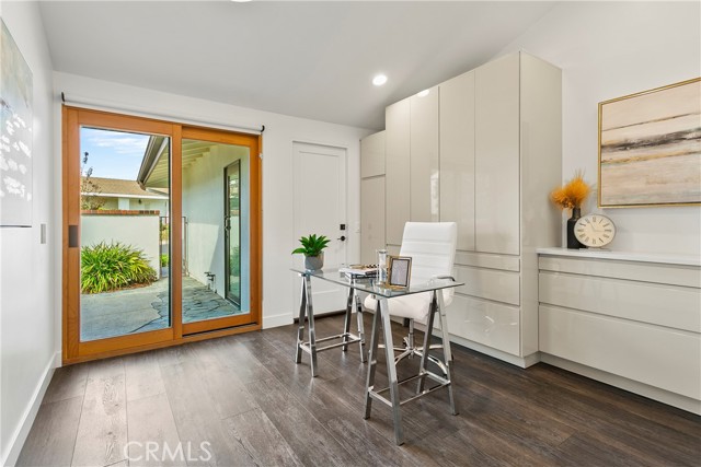 Detail Gallery Image 22 of 33 For 11 Skysail Dr, Corona Del Mar,  CA 92625 - 2 Beds | 2/1 Baths