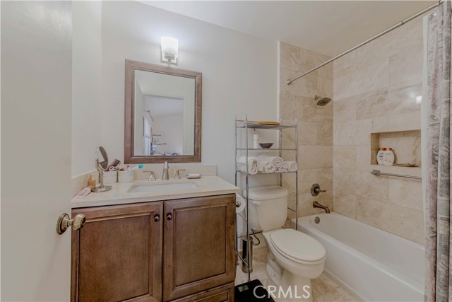 Image 17 of 32 For 2201 Dublin Lane 3