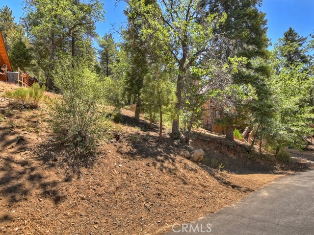 Detail Gallery Image 5 of 8 For 43218 Sunset Dr, Big Bear Lake,  CA 92315 - – Beds | – Baths