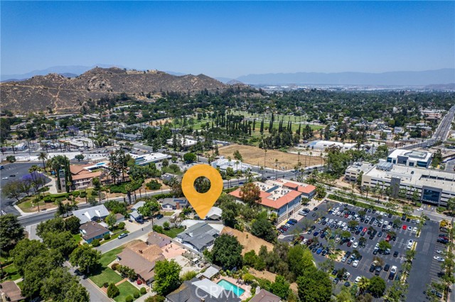 Detail Gallery Image 44 of 47 For 4674 Norton Pl, Riverside,  CA 92506 - 4 Beds | 3 Baths