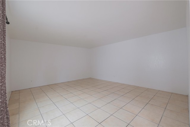 Image 20 of 53 For 3771 Harvill Lane