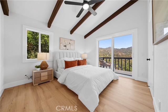 2838 Lambert Drive, Los Angeles CA: https://media.crmls.org/medias/64da4ceb-4a39-4ced-89d6-0b76e35bf540.jpg