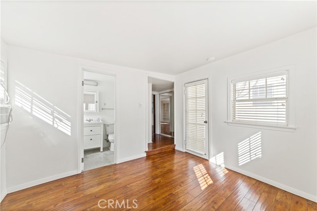 Detail Gallery Image 16 of 20 For 2123 Crescent, Montrose,  CA 91020 - 3 Beds | 2 Baths