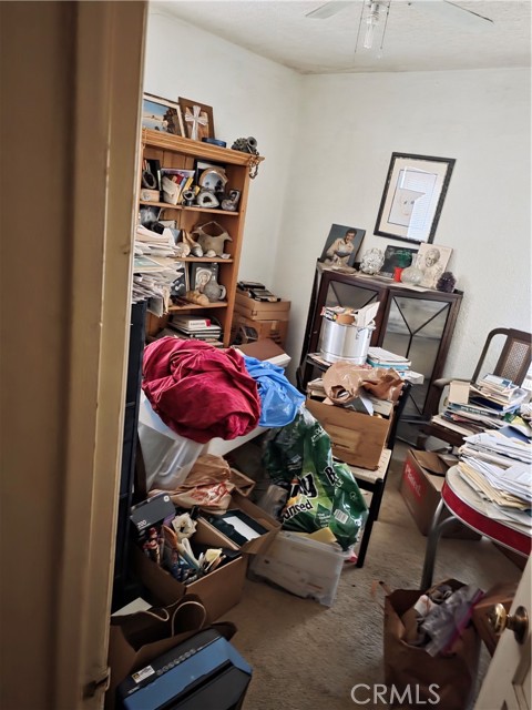14153 Tiara Street, Van Nuys CA: https://media.crmls.org/medias/64dab3f2-5759-405c-81ae-0166b6bfa46c.jpg