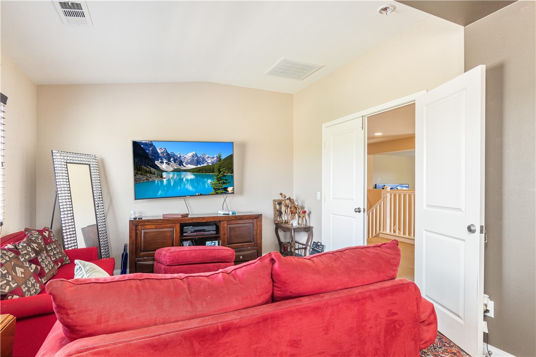 Detail Gallery Image 19 of 49 For 25944 Thistletown Ct, Menifee,  CA 92584 - 4 Beds | 2/1 Baths