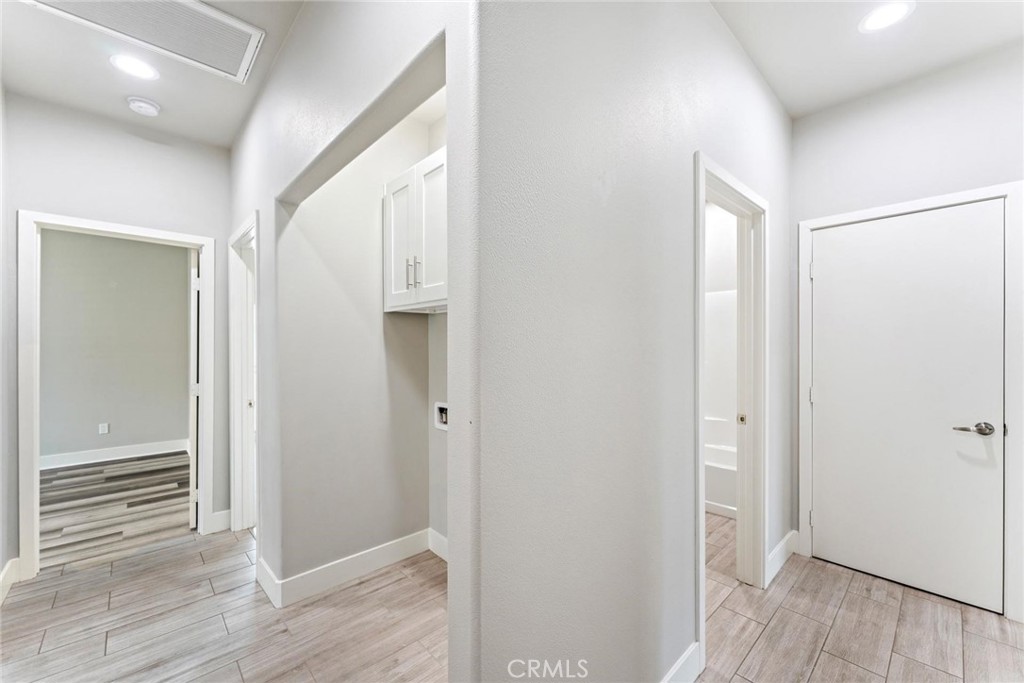 MLS #SR25258854 image #11