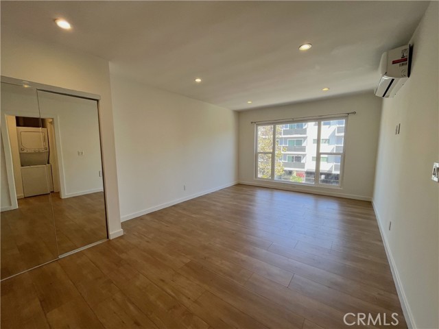 Detail Gallery Image 10 of 17 For 8304 Clinton Ave #6,  West Hollywood,  CA 90048 - 1 Beds | 1 Baths