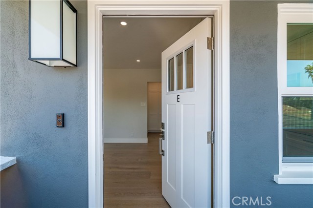 1022 Grant Street, Santa Monica CA: https://media.crmls.org/medias/64dc4e57-8b2e-4c88-aeff-ac8ed9cef30c.jpg