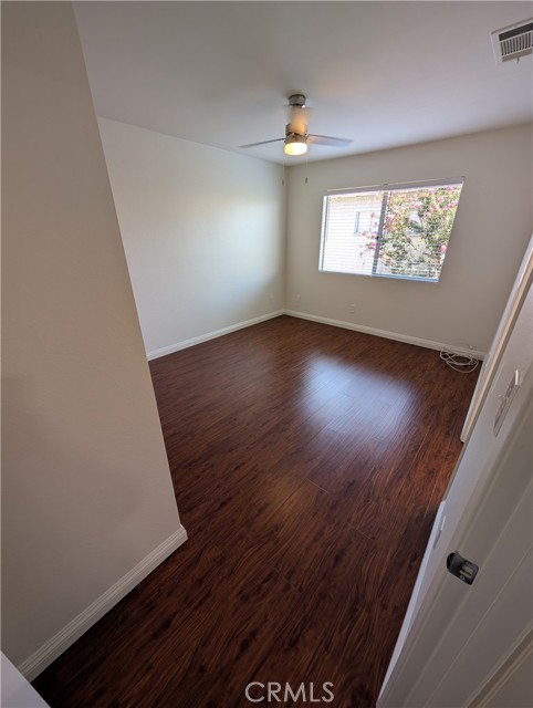 529 E Colorado Boulevard, Monrovia CA: https://media.crmls.org/medias/64dcde59-fff5-43a4-8555-1a59b351cbf4.jpg
