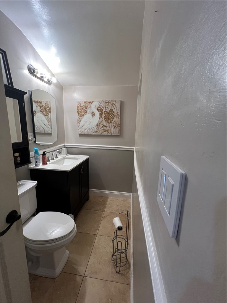 Detail Gallery Image 12 of 16 For 221 S Walnut St, La Habra,  CA 90631 - 3 Beds | 1/1 Baths