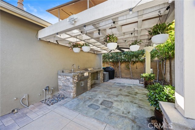 Detail Gallery Image 33 of 39 For 177 Compass, Irvine,  CA 92618 - 5 Beds | 3 Baths