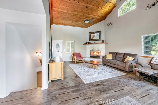 Detail Gallery Image 35 of 42 For 24622 Bernard, Crestline,  CA 92325 - 4 Beds | 3/1 Baths