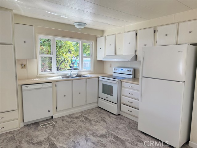 Detail Gallery Image 11 of 26 For 5277 Highway 49 #105,  Mariposa,  CA 95338 - 2 Beds | 1 Baths