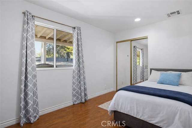 Detail Gallery Image 8 of 21 For 23777 Mulholland Hwy #203,  Calabasas,  CA 91302 - 3 Beds | 2 Baths