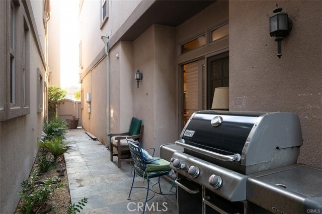 Detail Gallery Image 10 of 22 For 610 N Tremont St, Oceanside,  CA 92054 - 3 Beds | 2/1 Baths