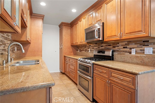 Detail Gallery Image 11 of 19 For 570 W Stocker, Glendale,  CA 91202 - 1 Beds | 1 Baths