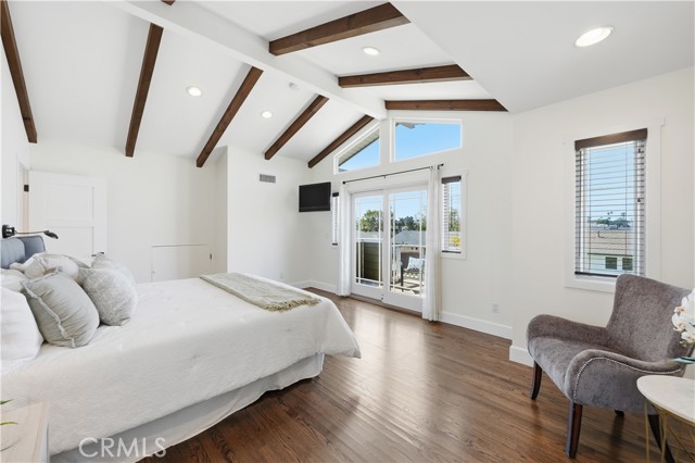 Detail Gallery Image 29 of 49 For 1808 Manzanita Lane, Manhattan Beach,  CA 90266 - 5 Beds | 3 Baths