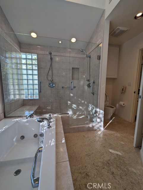 1461 Flinton Court, Westlake Village CA: https://media.crmls.org/medias/64dfe526-caa8-4e46-990b-749139d23acb.jpg