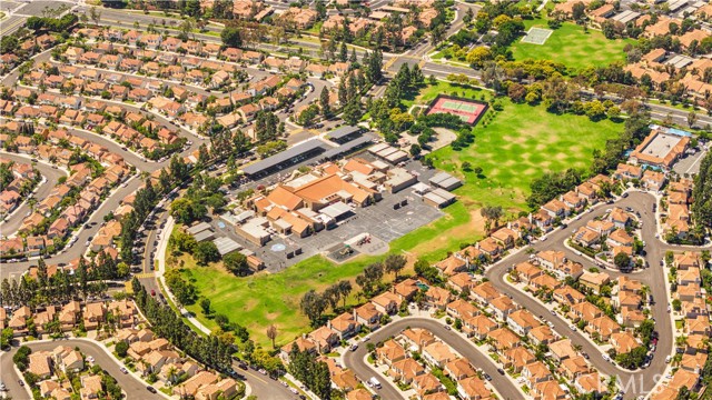 32 Belcanto, Irvine CA: https://media.crmls.org/medias/64e0d6df-3ee4-45d9-95e4-6a81d67f7db1.jpg