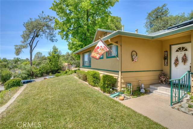 Detail Gallery Image 3 of 56 For 8 Rockridge Rd, Oroville,  CA 95966 - 3 Beds | 2 Baths