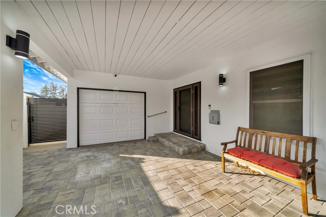 Detail Gallery Image 3 of 39 For 10949 Mcvine Ave, Sunland,  CA 91040 - 3 Beds | 2 Baths