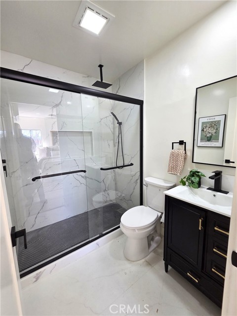 Detail Gallery Image 13 of 18 For 13567 Eldridge, Sylmar,  CA 91342 - 3 Beds | 2 Baths